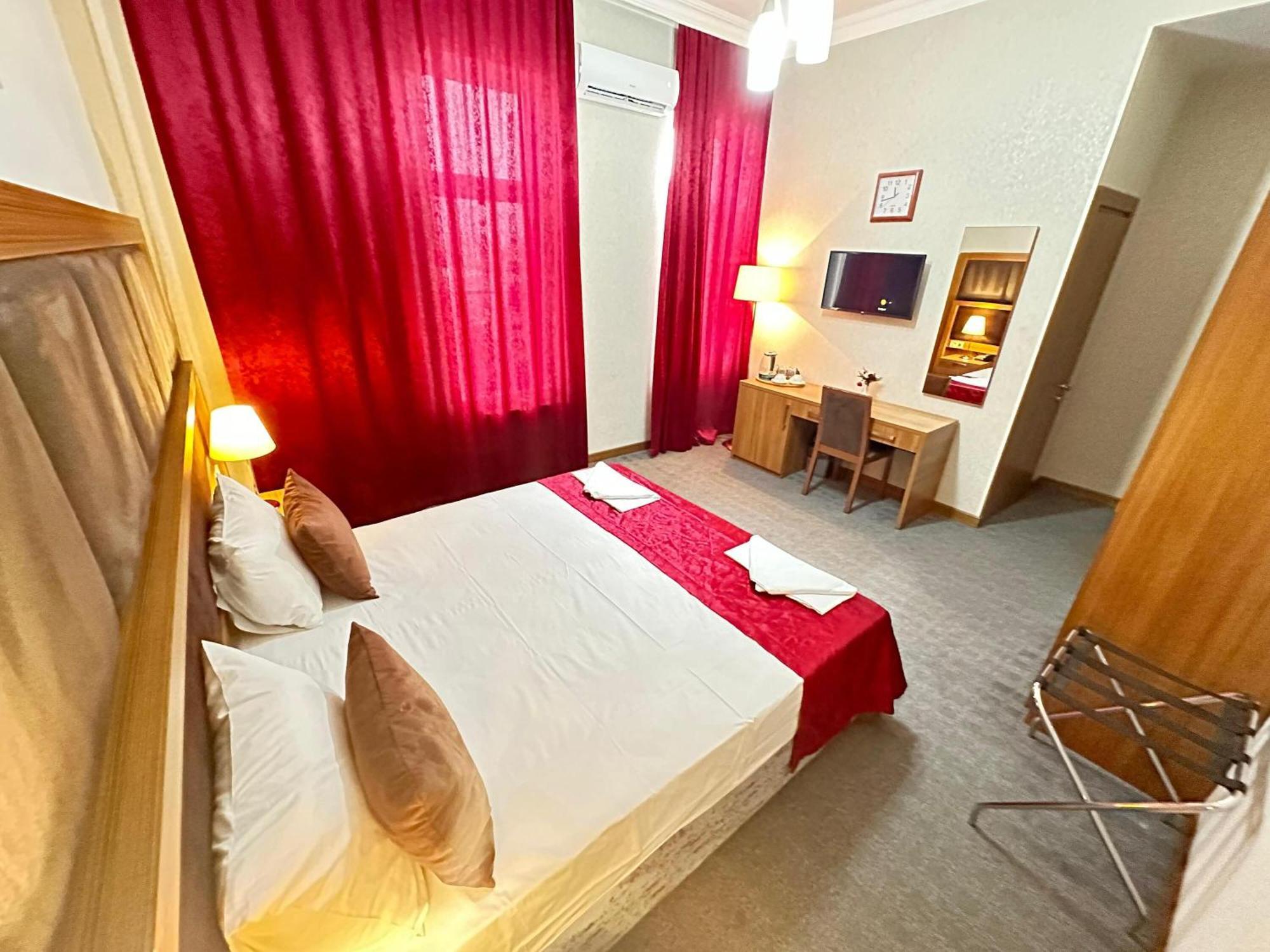 באקו Turkiye Hotel מראה חיצוני תמונה