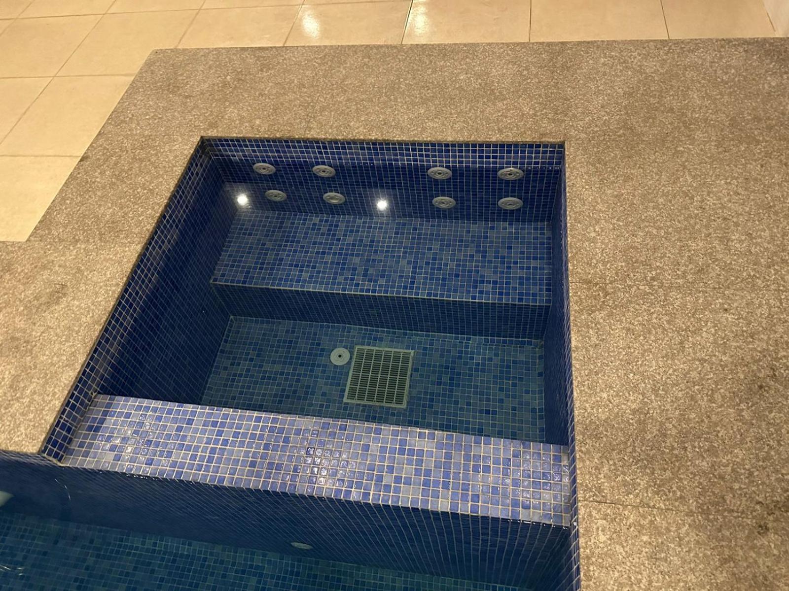 באקו Turkiye Hotel מראה חיצוני תמונה