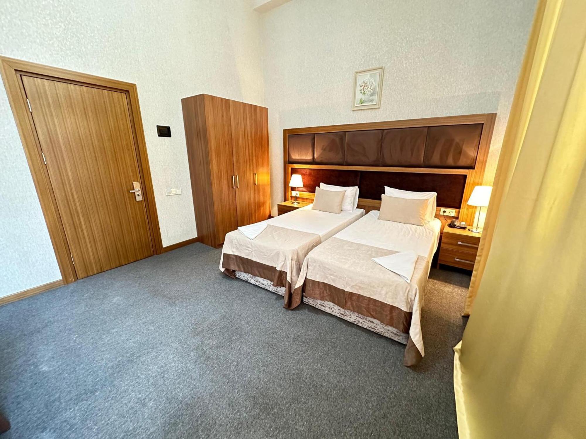 באקו Turkiye Hotel מראה חיצוני תמונה